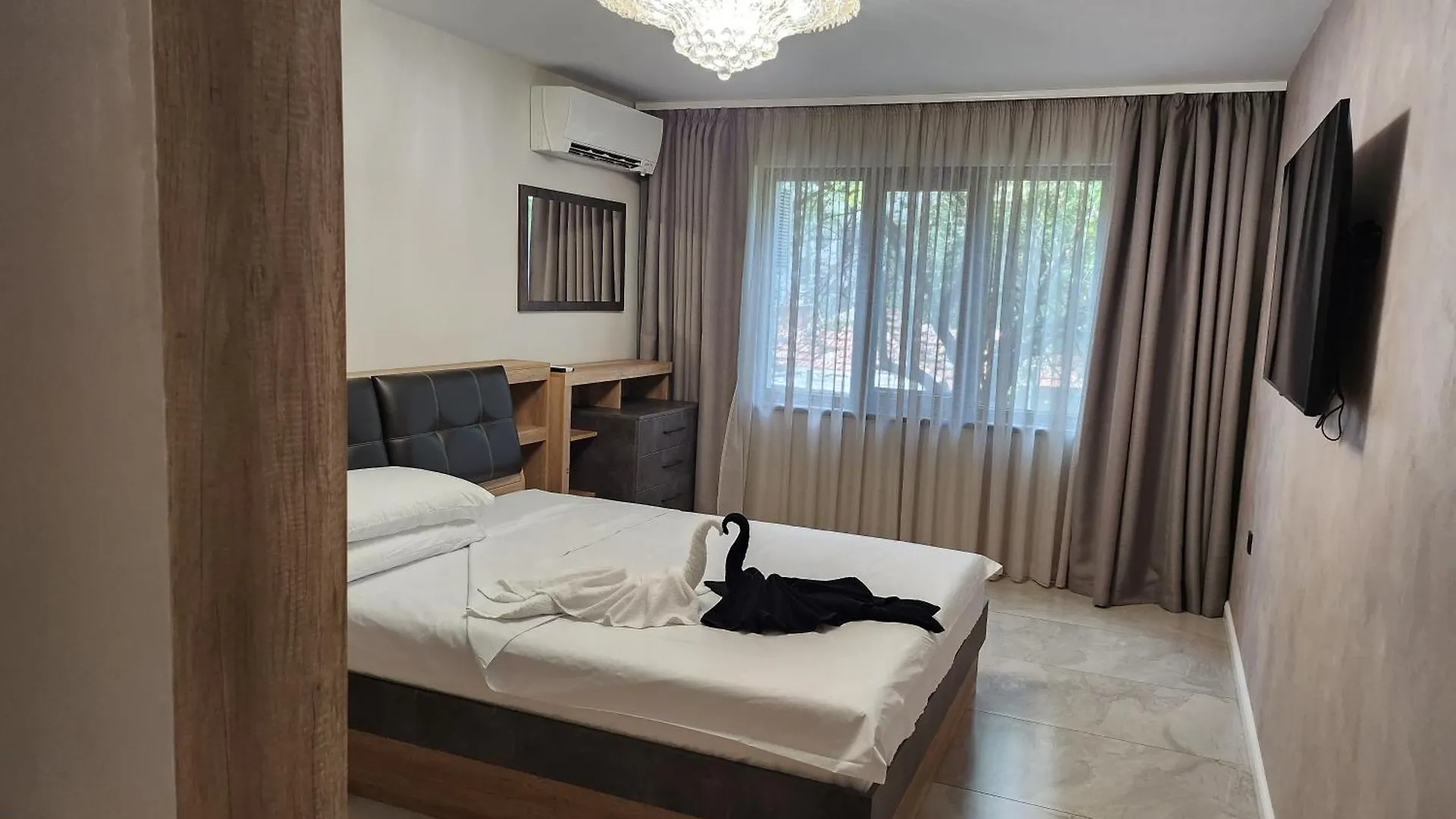 Top Apartment Sevi Varna