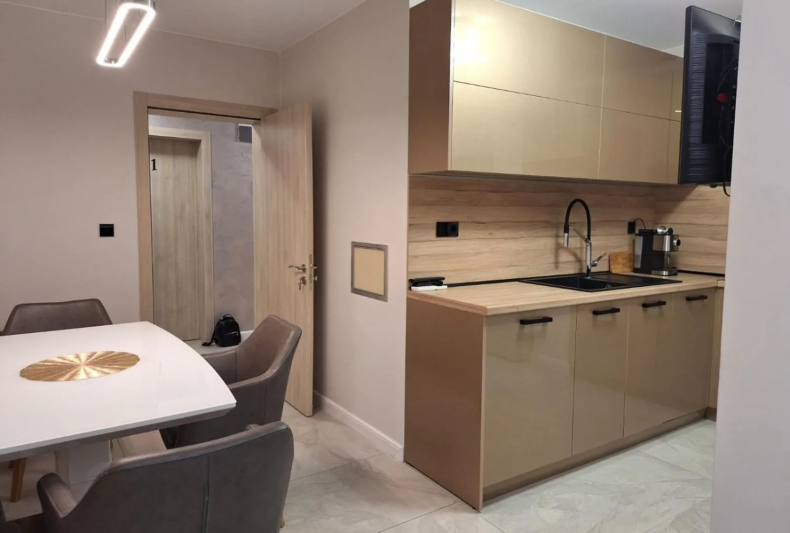 Top Apartment Sevi Varna
